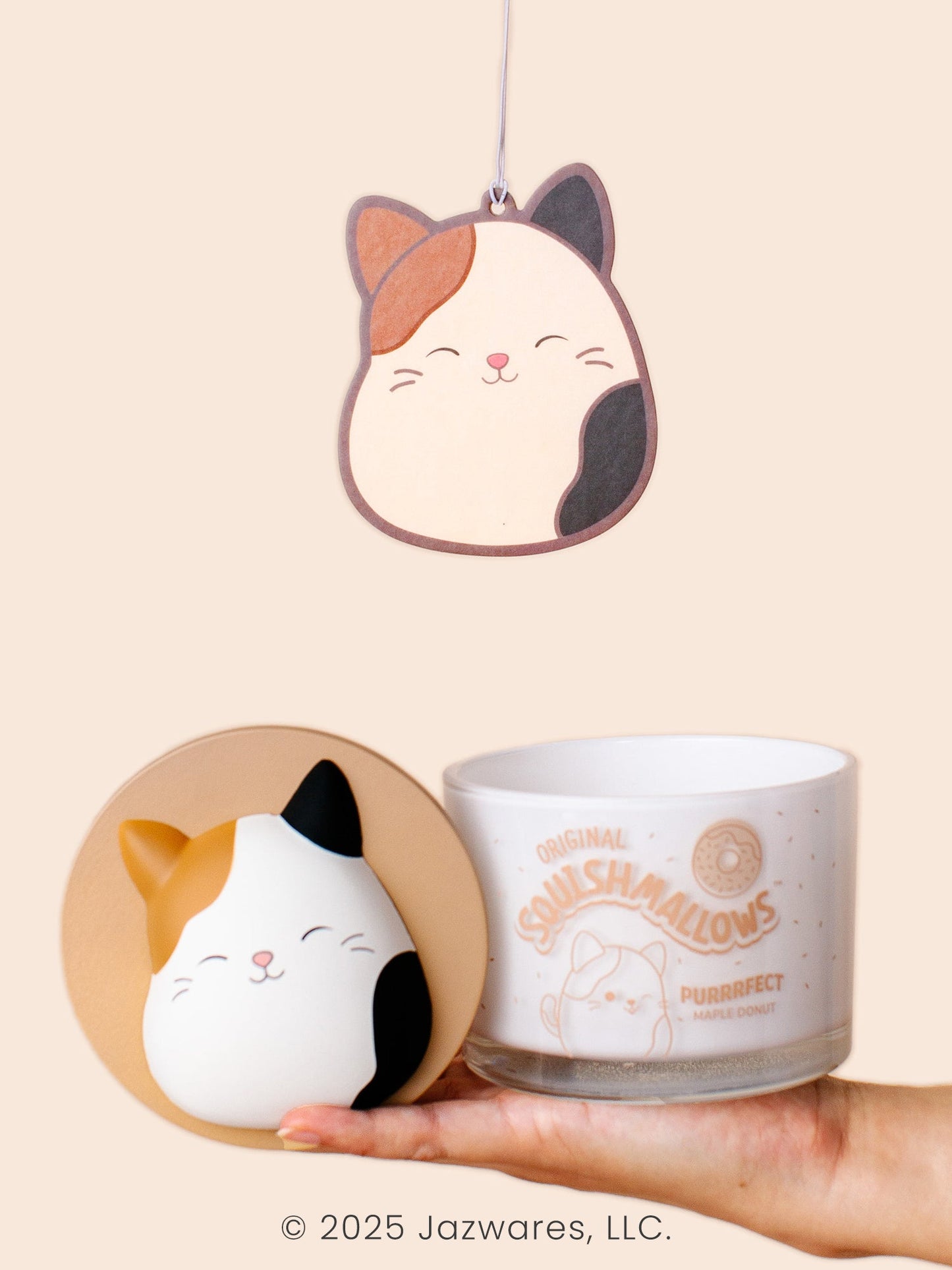 Squishmallows Cam Candle with Squishy Puff - Purrrfect Maple Donut